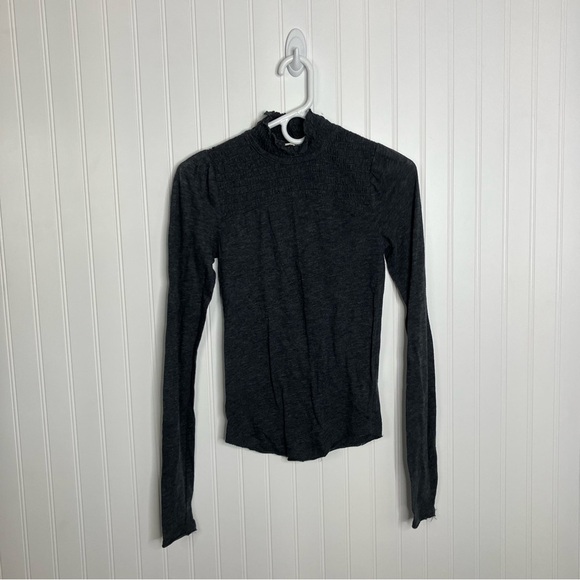 We The Free Top XS Gray Long Sleeve Boho Peasant Casual Fall - Picture 3 of 9